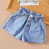 Nuevos Shorts de Mezclilla para Niñas de Verano Estilo Coreano Ropa Exterior Delgada para Bebé Pantalones Trendy de Estilo Occidental para Niños de Verano