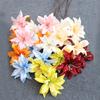 Arreglo floral artificial de lirio pequeño para decoración de bodas, flores falsas, guía de camino, arreglo floral, bloque de flores, flores falsas, flores de boda, arte floral, material floral