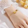 Pulseira Meichen Europeia Americana Cor Dourada 18K Resistente à Cor para Mulheres Simples Versátil Ins Personalidade Moda Luxo Leve Joias Transfronteiriças