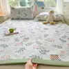 Juego de Tres Piezas de Alfombrilla Refrigerante de Látex de Seda de Hielo para Verano, Alfombrilla Suave Refrigerante Estampada, Colchón de Doble Uso, Individual, Estilo Fresco de Dibujos Animados, Alfombrilla de Seda de Hielo
