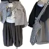 Ropa Infantil Estilo Coreano Conjunto de Primavera y Otoño para Niños 2026 Chaqueta Delgada a Cuadros Elegante Pantalones Casuales de Moda para Bebé Tendencia
