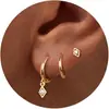 Brincos de Moda Elegantes Europeus e Americanos Transfronteiriços Mais Vendidos com Galvanoplastia de Latão Dourado Real Conjunto de Brincos Versátil para Mulheres de Alto Padrão