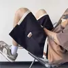 Calça de Verão Masculina Fina Solta Versátil Casual Cinco Pontos com Logo Bordado de Marca Tendência Estilo Hong Kong para Uso ao Ar Livre Esportes Praia