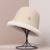 Chapéu de Balde Feminino Outono e Inverno Cor Sólida Estilo Francês Inspirado em Chanel, Chapéu Cloche de Tricô Quente para Viagem ao Ar Livre, Tendência