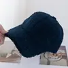 Gorra de Béisbol Verde Otoño e Invierno Color Sólido Simple que Favorece el Rostro Estilo Coreano Pequeño Ins Gorra de Pico de Felpa Versátil Sombrero de Lana de Cordero