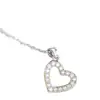 Collar cruzado clásico con corazón de circón, colgante de corazón hueco de lujo ligero para uso diario con incrustación de circón