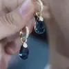 Hebilla de Oreja Cuadrada Geométrica de Cristal Diamante Super Brillante Estilo Coreano Moda Elegante Lujo Ligero Sensación de Alta Gama Atmosférico Exquisito Accesorios para Oreja