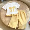 Conjunto de Verão para Meninas com Laço Novo Babados Estilo de Rua Roupas Infantis Bonito Roupas de Verão para Bebê Menina Conjunto Elegante de Duas Peças