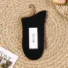 Calcetines de Algodón de Xinjiang para Mujer en Otoño e Invierno Calcetines de Puro Algodón de Media Pantorrilla Absorbentes de Sudor y Desodorantes Versátiles Casuales para Mujer Calcetines Cálidos de Doble Aguja para Mujer