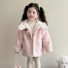 Abrigo de invierno para niña 2026 nuevo elegante suéter para bebé invierno de cordero otoño e invierno top