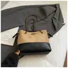 Bolso Grande Transfronterizo para Mujer 2026 Nuevo Estilo Retro Europeo y Americano Gamuza Acolchado Cadena Bolso Cruzado Bolso Cubo de un Solo Hombro