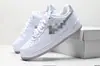 Zapatos Réplica de Alta Calidad al por Mayor desde Putian: Zapatillas Nike Air Force 1, Zapatos para Hombre Aj, Zapatos Blancos Deportivos Casual Versátiles para Mujer