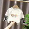 G2037# blusa de baixo versátil para primavera e outono, crianças, meninos e meninas, jaqueta casual com gola redonda, camiseta de algodão de manga comprida, moda
