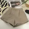 Shorts casuales de color liso de cintura alta para mujer 2026 Primavera Otoño estilo coreano versátil adelgazantes holgados ropa exterior shorts de pierna ancha modernos