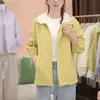 Moda Joven Nueva y Elegante Chaqueta Corta con Capucha para Mujer, Holgada y Estilosa, de Contraste de Color, Abrigo Casual Versátil, Primavera y Otoño 2026