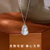 Nuevo Collar de Calabaza Estilo Chinoiserie para Mujer en Otoño e Invierno Nuevo Suéter Collar Popular Colgante de Alta Gama como Regalo de Año Nuevo para tu Novia