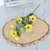 Pintura al Óleo Artificial-Estilo 4 Cabezas de Eucalipto y Flores de Gerbera, Margaritas Falsas para Arreglos de Pasillo de Bodas, Arte Floral para Bodas y Decoración del Hogar