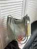 2026 Nuevo Modelo Moda Verano Femenina Estilo Chino de Moda Bolso de Hombro Tote Grande Bordado Elegante