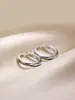 Brinco de Orelha Listrado Cenário Frio Simples Feminino Vingate Distinto Versátil Design de Nicho Joia para Orelha