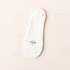 Meias Femininas Invisíveis de Seda Gelada para Primavera e Verão, Estilo Fino, Antiodor, Absorventes de Suor, Antibacterianas, Antiderrapantes, Meias de Corte Baixo para Usar com Saltos Altos