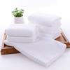 Venta al por mayor de fábrica toalla blanca Hotel alojamiento de hotel baño salón de belleza 30*70 tejido de punto por urdimbre corte fibra fina