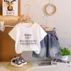 Traje de Verano para Niños 2026 Nuevo Conjunto Casual de Dos Piezas de Manga Corta para Niños Ropa Bonita para Bebés Ropa para Niños Moderna