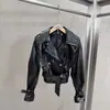 Chaqueta de cuero PU de color liso, a la moda y sofisticada, con cuello de traje y mangas largas, nuevo modelo de principios de otoño 2026, estilo europeo y americano transfronterizo