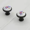 Mango de Cerámica Moderno Europeo Negro Pastoral Cajón de Armario Gabinete Tirador Pequeño Flor Azul 128 Muebles Manija de Puerta de Gabinete