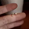 Brincos Pequenos Studs para Cartilagem da Orelha, Rosca de Parafuso em Formato de Coração, Agulha de Prata 925, Brincos Únicos e Minimalistas