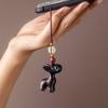 Un pequeño llavero de coche con forma de ciervo hecho de sándalo, un lindo colgante pequeño para teléfono, adorno creativo para hombres y mujeres