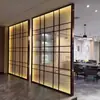 Tela de Vidro com Arame de Aço Inoxidável Personalizada de Fábrica Departamento de Vendas Hall de Hotel Tela de Cristal Elegante Divisória de Vidro