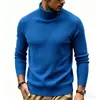 Suéter masculino 2026 outono e inverno novo estilo europeu e americano gola alta cor sólida listrado slim fit tricô suéter quente camada base