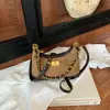 Bolsa de ombro e transversal acolchoada com corrente estilo Chanel para mulheres, moda coreana de nicho tendência, simples