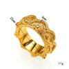 Nuevo Anillo de Acero de Titanio con Relieve de Serpiente Retro Personalizado Oro de 18K Moda Anillo de Alta Gama para Hombres Joyería de Mano Venta al por Mayor