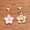 Accesorios de joyería de aleación multicolor y multiestilo, dijes colgantes de esmalte dorado KC, colgantes de flor, corazón, pentagrama y chile