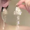 Brincos de Argola com Franjas Levemente Luxuosos e de Alta Qualidade para Mulheres Sem Furos na Orelha, Brincos Únicos e Deslumbrantes, Brincos Longos Super Bonitos para Outono e Inverno