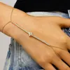 Pulseira em Y de Luxo Leve Estilo Europeu e Americano com Zircônia, Corrente de Pulso Versátil, Corrente Integrada de Alta Qualidade para Vestido de Noiva Atacado
