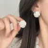 Lujo Ligero Estilo Francés, Aretes de Camelia Dulces Frescos y Sencillos, Sensación de Gama Alta Nicho, Aretes de Moda Versátiles para el Día a Día para Mujeres