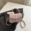 Bolsa Nova com Fivela 2026 para Mulheres, Bolsa de Ombro Color Block Casual da Moda, Bolsa de Praia Simples, Bolsa de Ombro Feminina