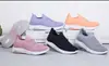 Outono 2027 Novo Design Tênis de Corrida Sapatos Casuais Femininos Sapatos de Tricô Fly-Knit Estilo Meia Sapatos Femininos