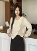 Estilo Chic Coreano 2026 Principios de Primavera Reductor de Edad Cuello Redondo Irregular Corbata Lazo Blusa Top para Mujer