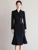 Vestido Traje Negro de Alta Gama para Mujer Primavera 2025 Nuevo Estilo Hepburn de Moda Elegante Ropa Profesional Falda Sirena