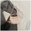Bolsa de Mão Tendência Estilo Coreano com Formato de Dumpling para Mulheres, Novo Modelo Primavera 2026, Alto Valor Estético, Sensação Única e Relaxada, Bolsa de Ombro Único Transversal