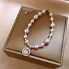 Pulseira com Pingente de Bola de Vidro Transparente Doce Coreana Design de Pulseira de Luxo Leve de Alta Qualidade Joia de Mão de Nicho