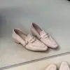 Mocasines cuadrados de cuero de estilo francés de alta gama, elegantes, para mujer, con tacones gruesos, zapatos sin cordones de suela blanda que no cansan los pies