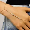 Pulsera de cadena integrada de lujo incrustada con diamantes, pulsera de cadena Y ajustable para dedo y dorso de la mano, estilo nicho de alta gama