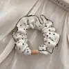 Goma para el pelo de tela hecha a mano con perlas y un diseño elegante, Goma elástica alta para coleta, Accesorio para el pelo para mujer