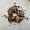 Goma para el pelo con lazo y estampado de leopardo retro para mujer, estilo coreano, ligera y esponjosa, versátil para el uso diario, liga para el pelo, accesorio para el pelo