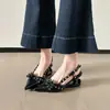 Sandálias de Salto Bloco de Designer, Sandálias Pretas Elegantes de Bico Fechado, Sapatos de Fada, Tamancos Femininos Estilo Francês para Primavera e Verão