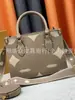 Marca de Guangzhou Bolsos de Mano para Mujer de Comercio Exterior Bolso Cruzado de Hombro Bolso de Mano de Cuero Genuino Bolso Estampado en Relieve